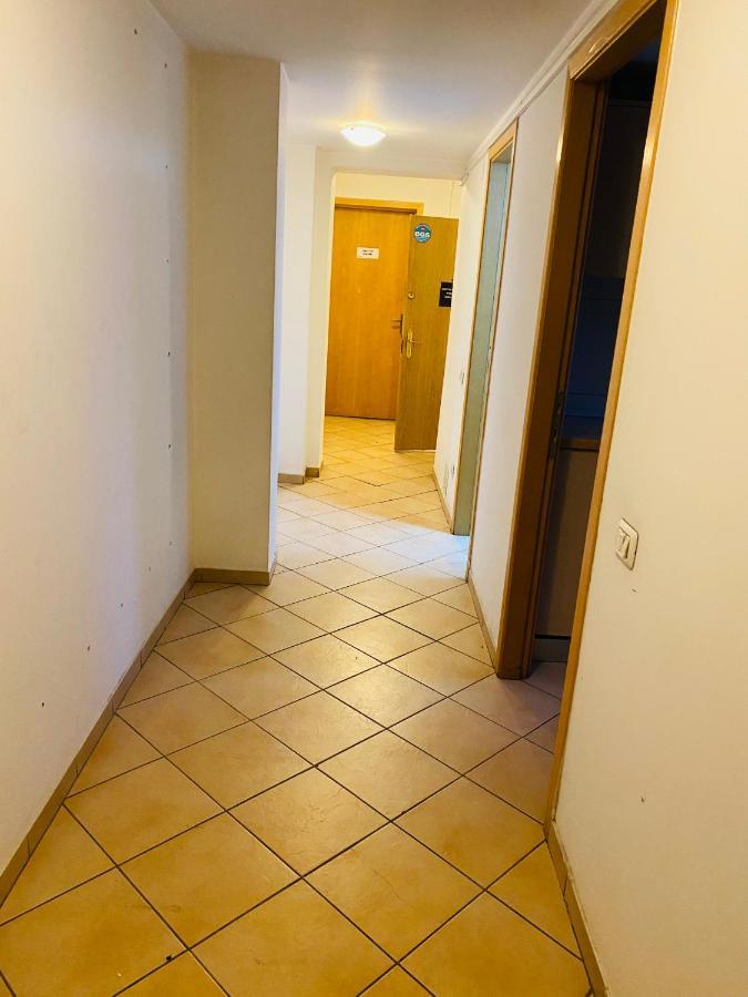 A.G Romana Hostel Bucharest Exterior photo